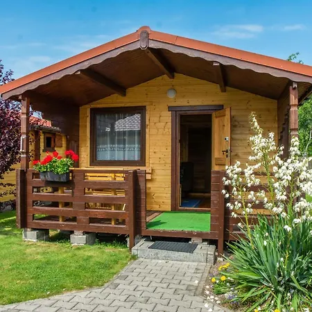 Apartament Karmazynowy Raj *